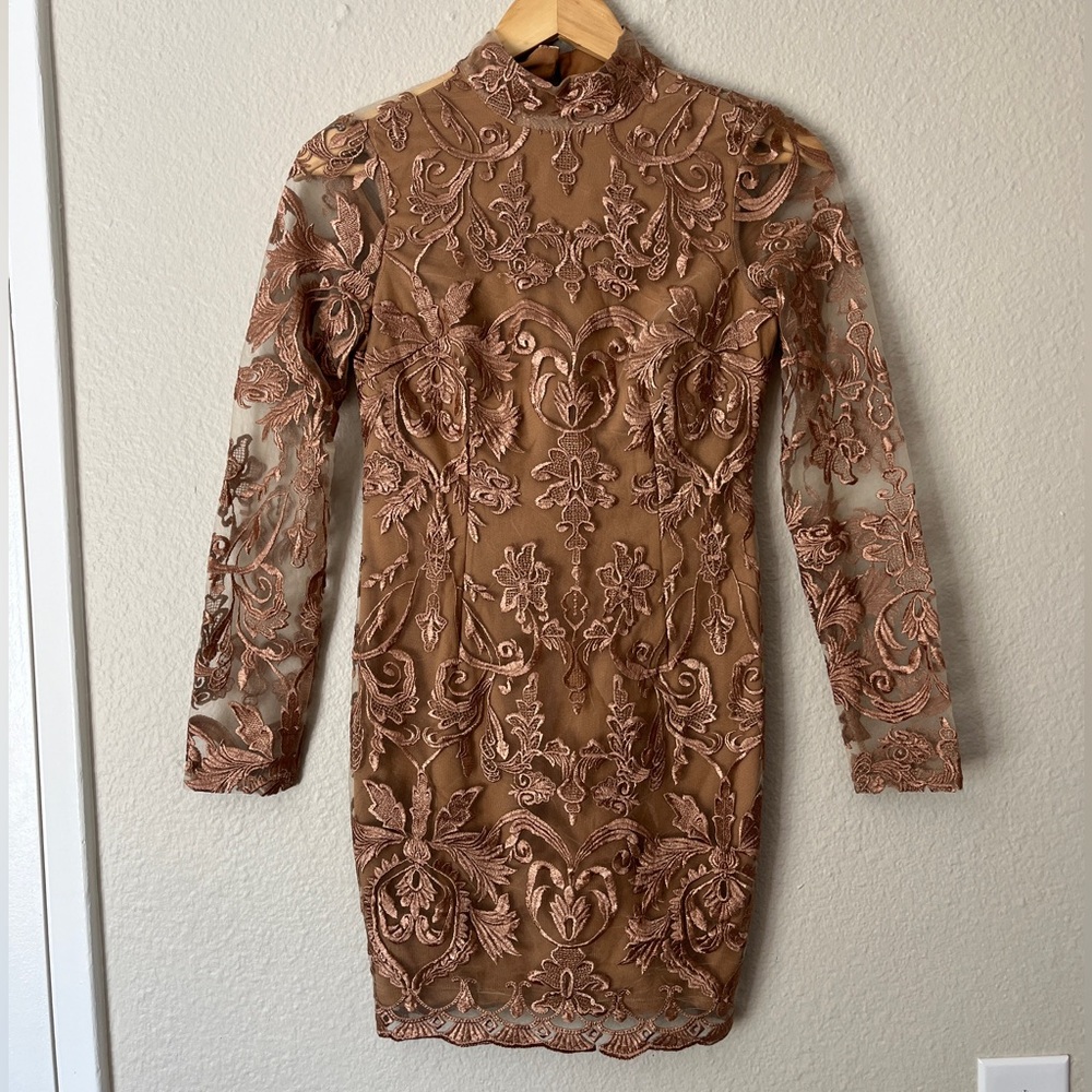 NWT Windsor Laced Bodycon Mini Dress Long Sleeve Mock Neck Open Back Small